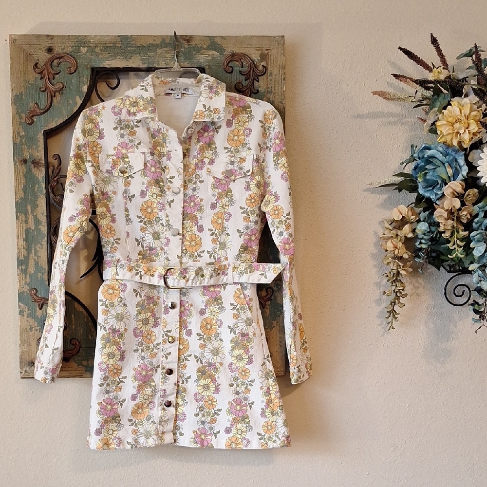 Amazing Lace Wht/Pink/Orange Jean belted Floral Long Sleeve Dress. NWOT Size S - Picture 4 of 10